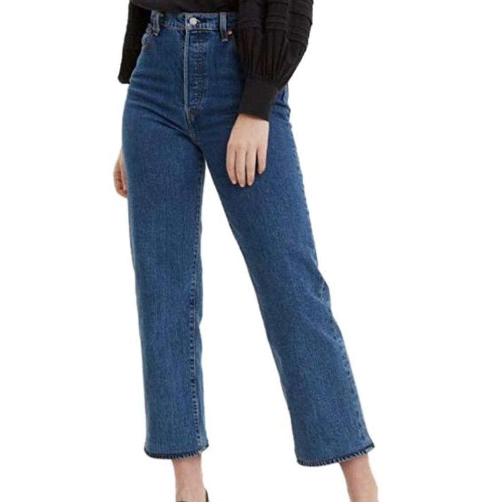 Levi’s Ribcage Straight ankle jeans